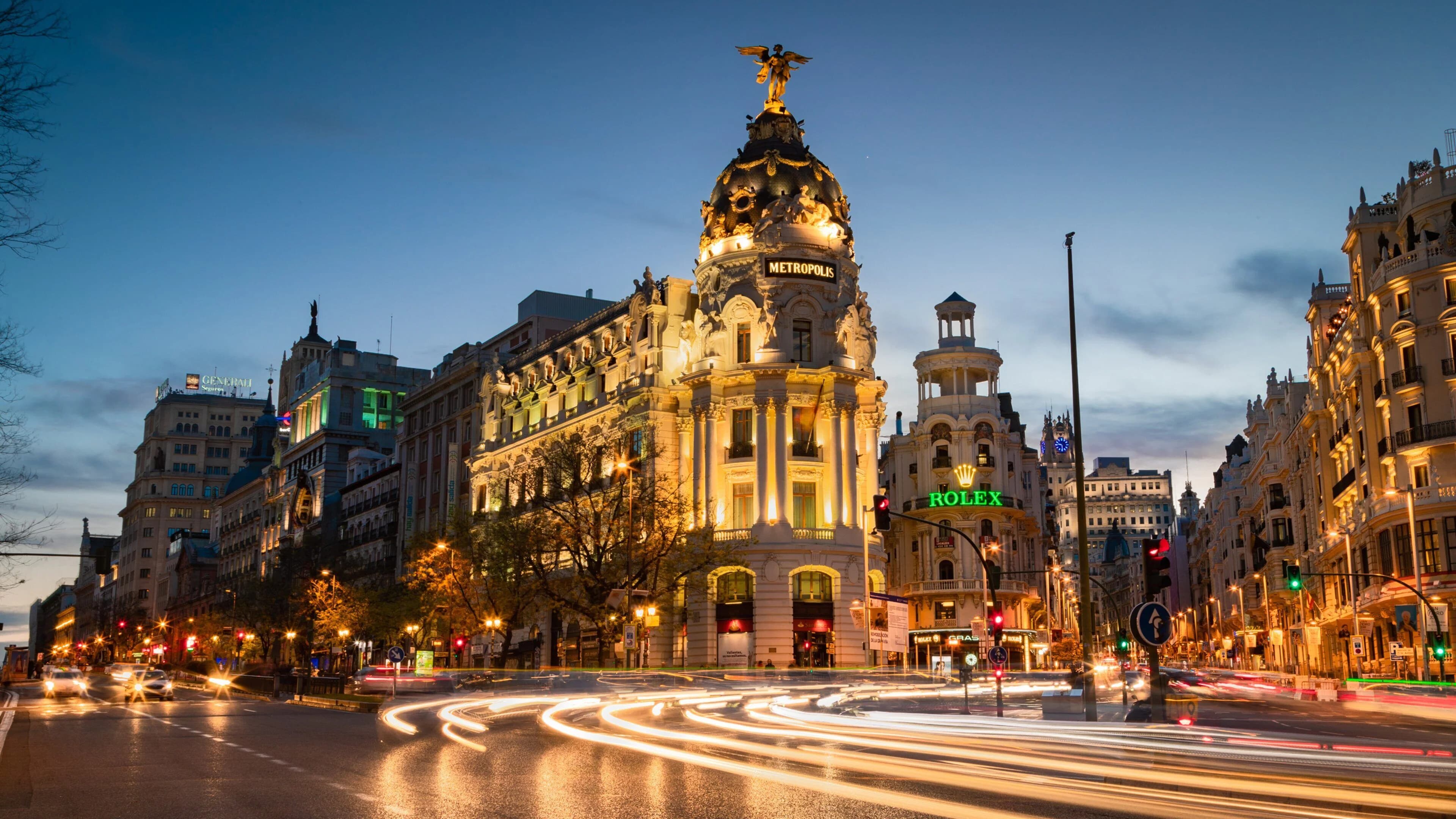 Trabajo de Fisioterapeuta en Madrid 2026: Salarios, Zonas y Oportunidades